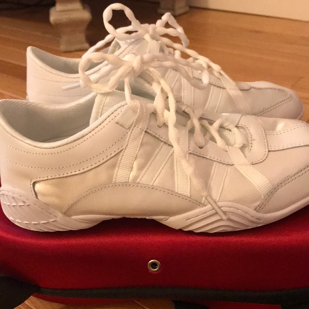 Nfinity Evolution Cheer Shoe
